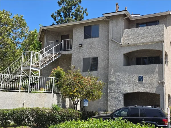 $399,500 | 2410 North Towne Avenue, Unit 63, Pomona, CA 91767