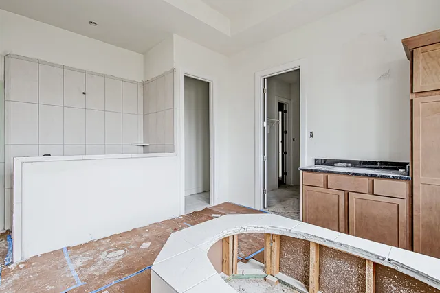 $569,990 | 149 Peninsula Point Drive, Montgomery, TX 77356