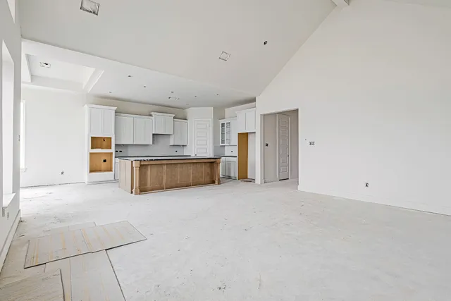 $569,990 | 149 Peninsula Point Drive, Montgomery, TX 77356