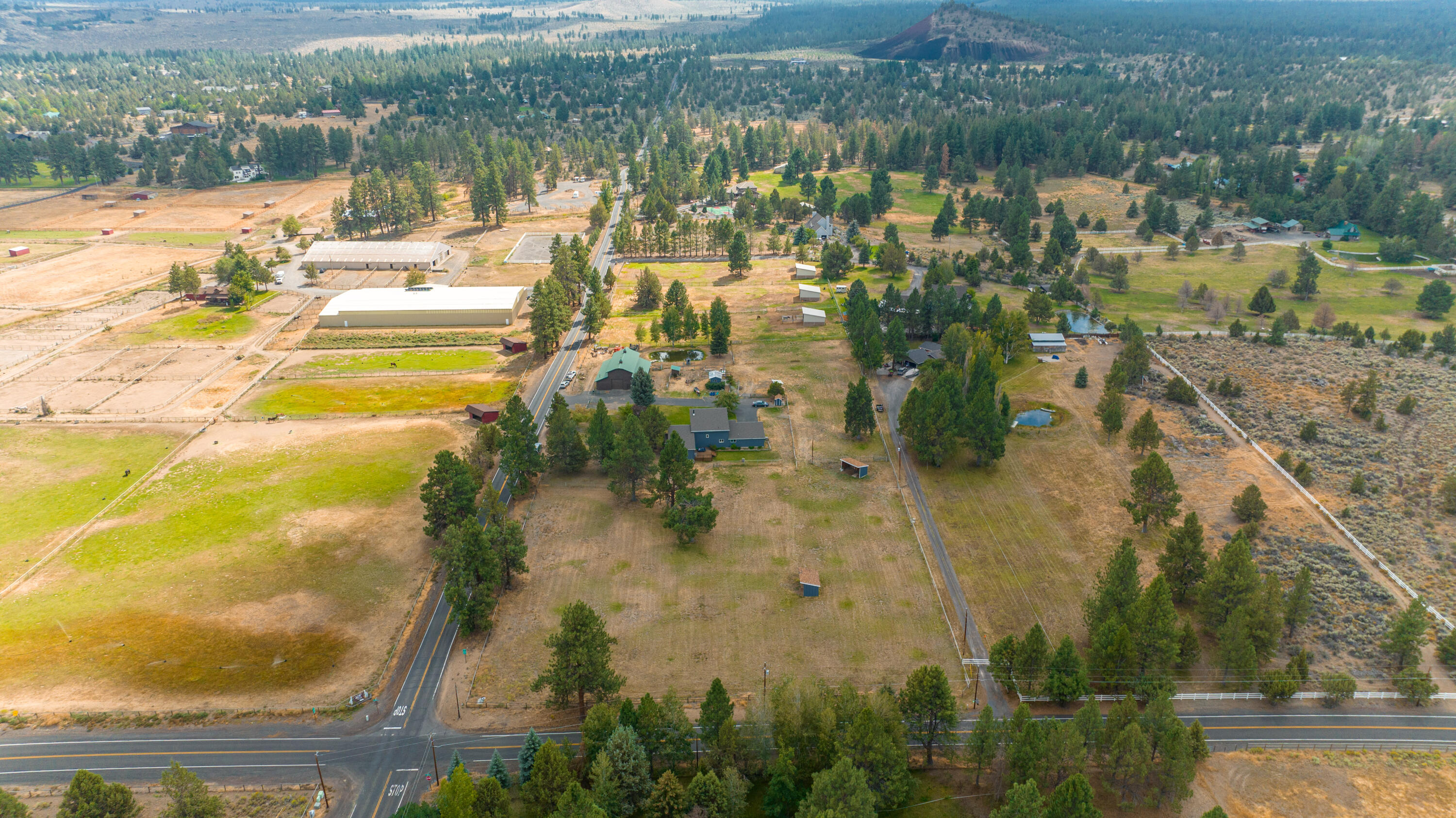 60365 Horse Butte Road Bend, OR 97702 - Photo 46 of 46 RileyVisuals-40