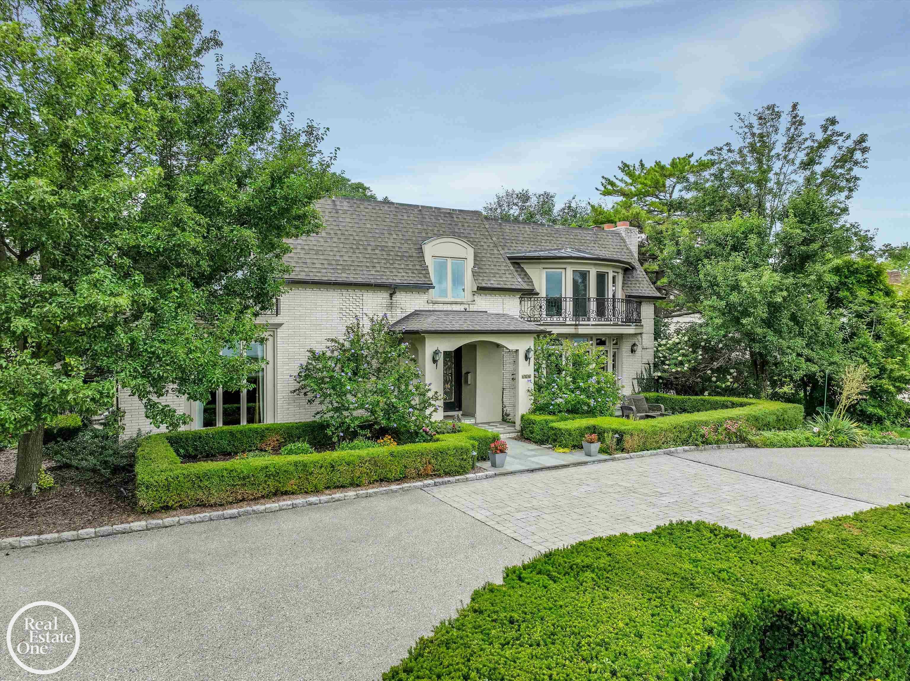 583 Lake Shore Road Grosse Pointe Shores, MI 48236 - Photo 77 of 92