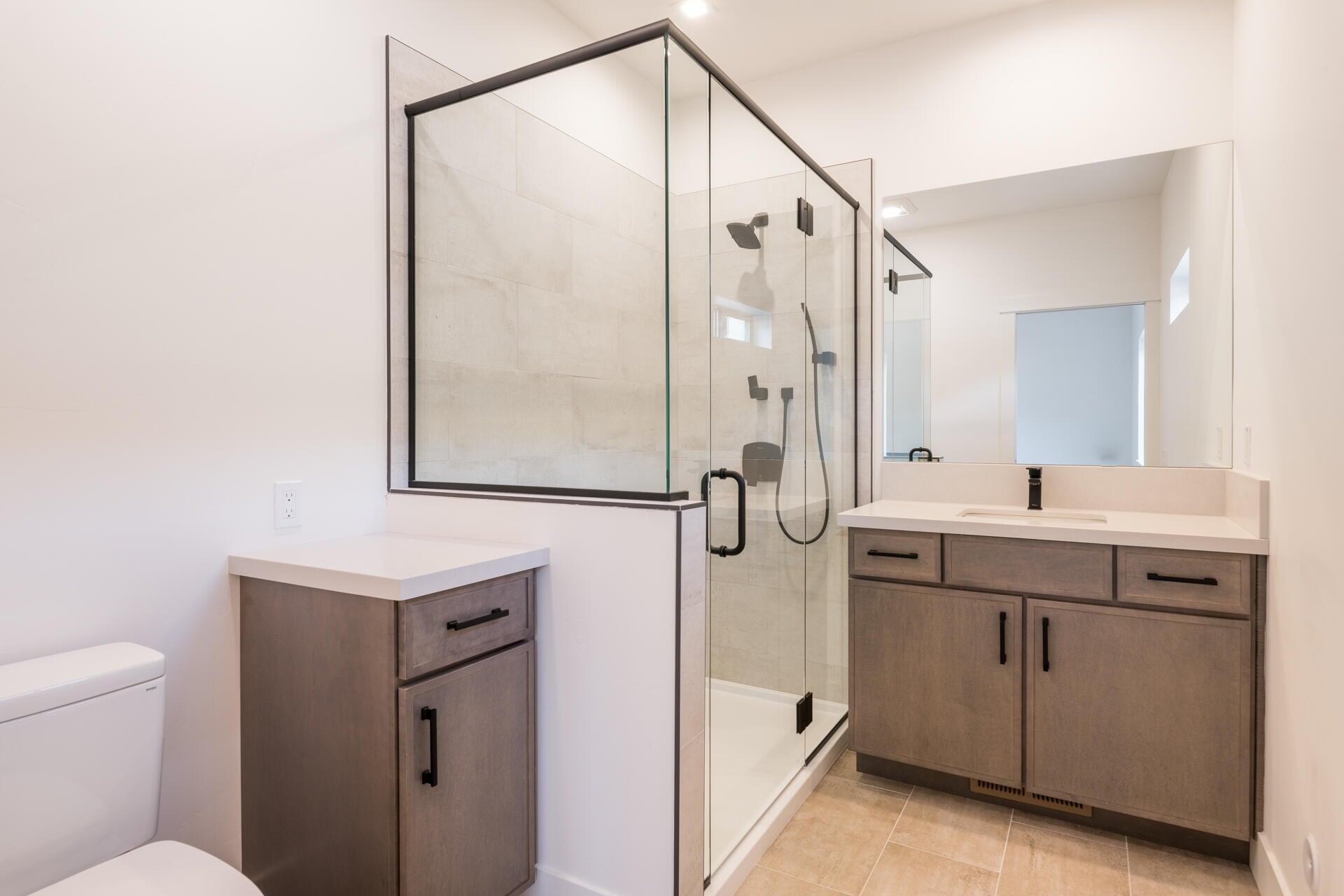 711 North 2nd Avenue Hailey, ID 83333 - Photo 11 of 16 Bathroom 1