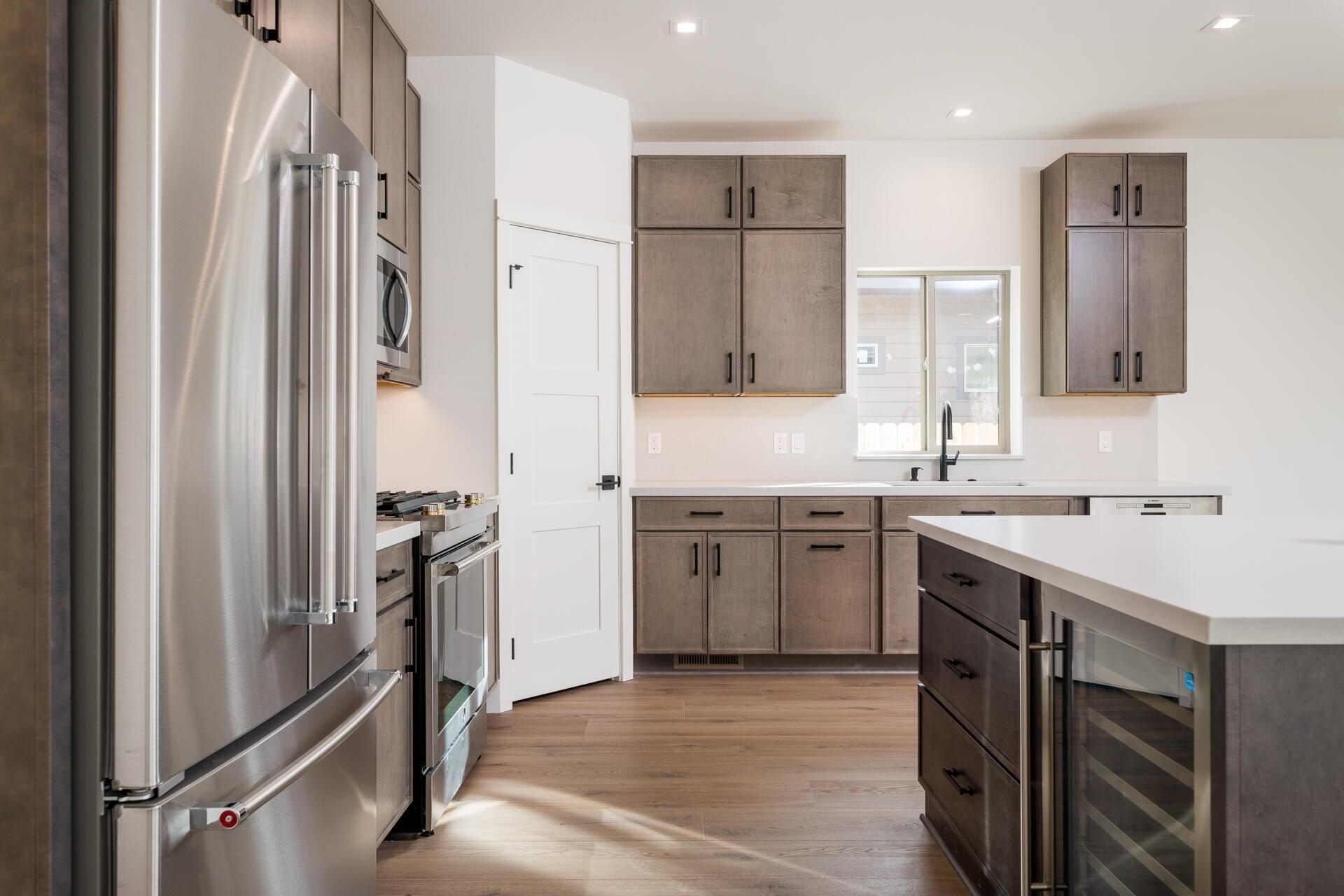 711 North 2nd Avenue Hailey, ID 83333 - Photo 5 of 16 Kitchen