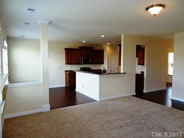 5918 Trailwater Road Charlotte, NC 28278 - Photo 6 of 16 Gallery Image 6