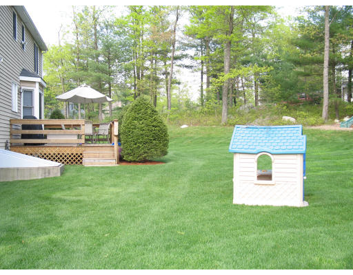 4 Pilgrim Road Mansfield, MA 02048 - Photo 3 of 10 Gallery Image 3