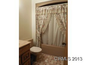 1864 North Country Club Road Peru, IN 46970 - Photo 11 of 24 Gallery Image 11