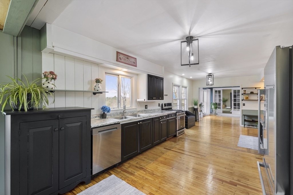 37 Goodnow Road Princeton, MA 01541 - Photo 5 of 36 Gallery Image 5