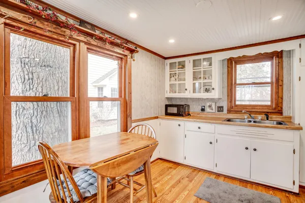 $335,000 | 12210 28th Avenue North, Plymouth, MN 55441