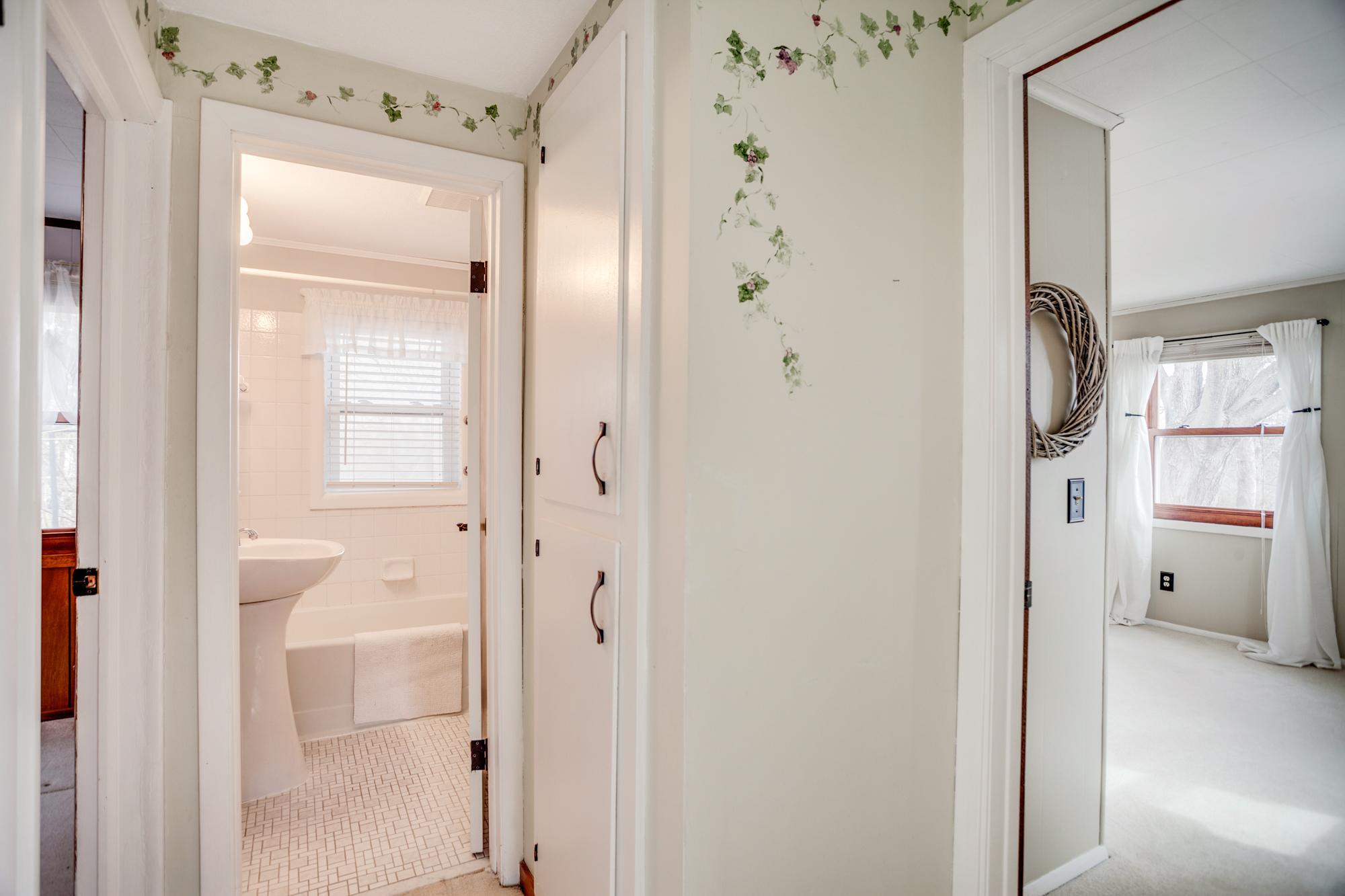 12210 28th Avenue North Minneapolis, MN 55441 - Photo 18 of 29