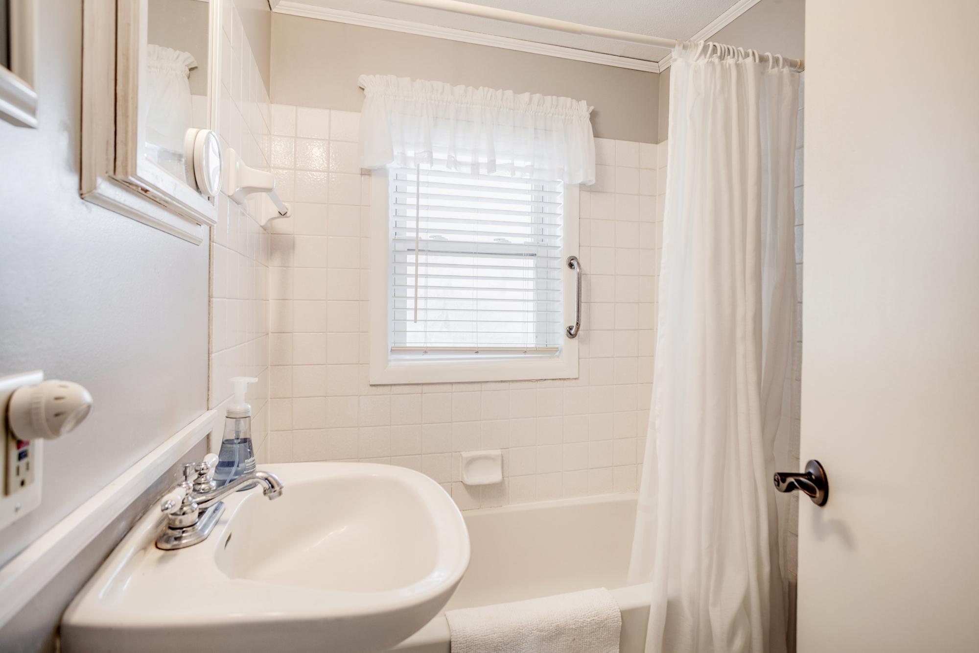 12210 28th Avenue North Minneapolis, MN 55441 - Photo 19 of 29