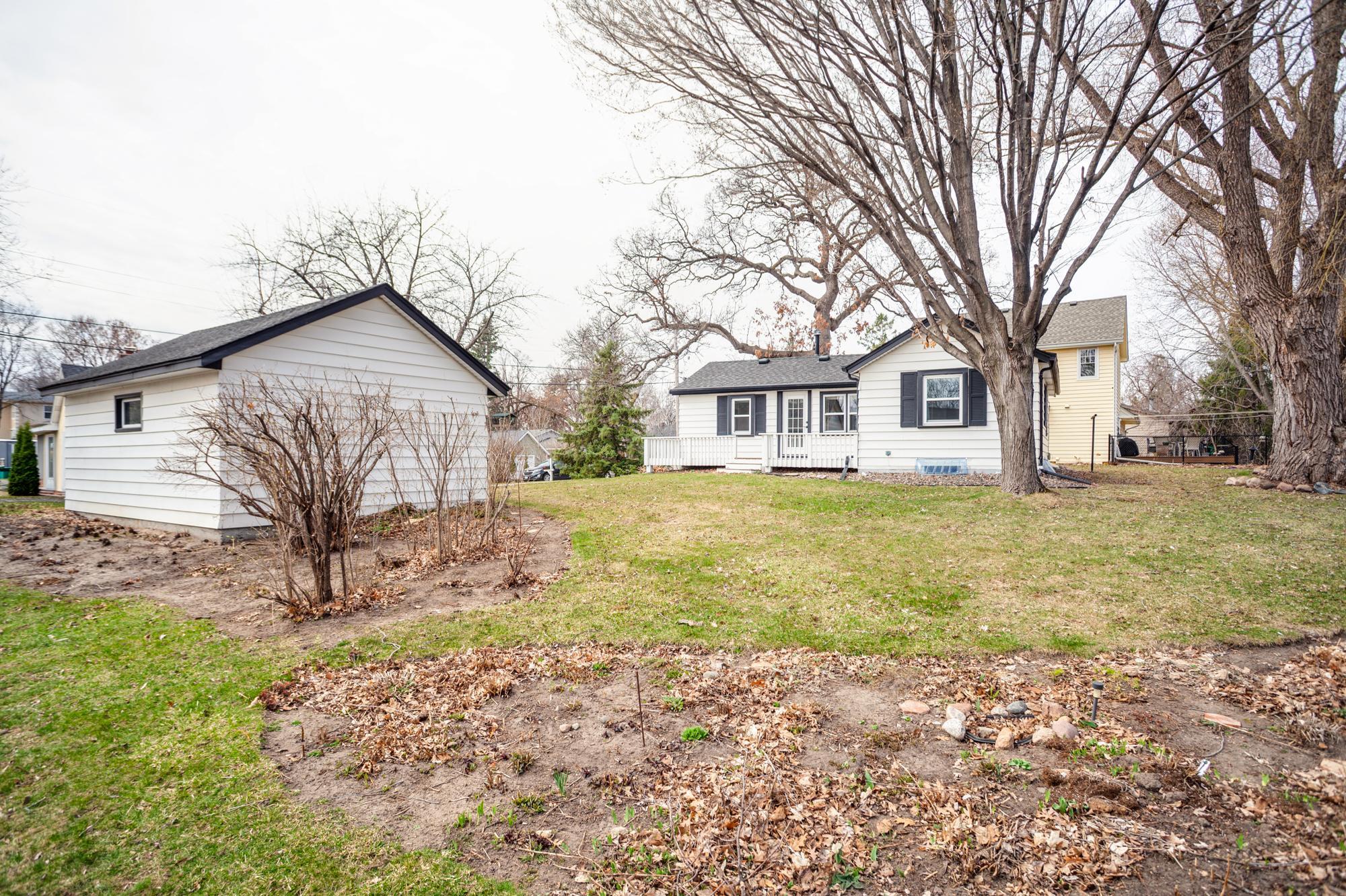 12210 28th Avenue North Minneapolis, MN 55441 - Photo 25 of 29