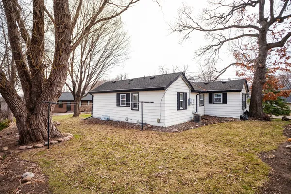 $335,000 | 12210 28th Avenue North, Plymouth, MN 55441