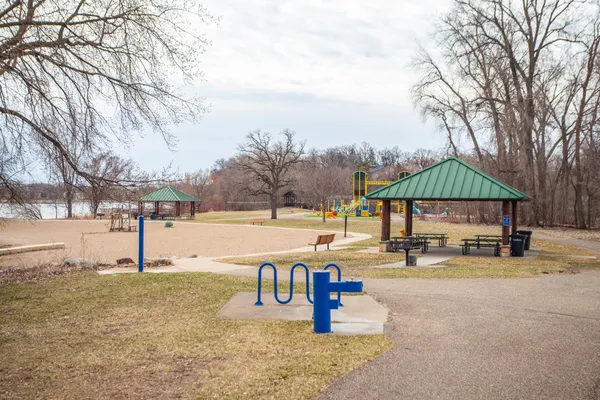 $335,000 | 12210 28th Avenue North, Plymouth, MN 55441