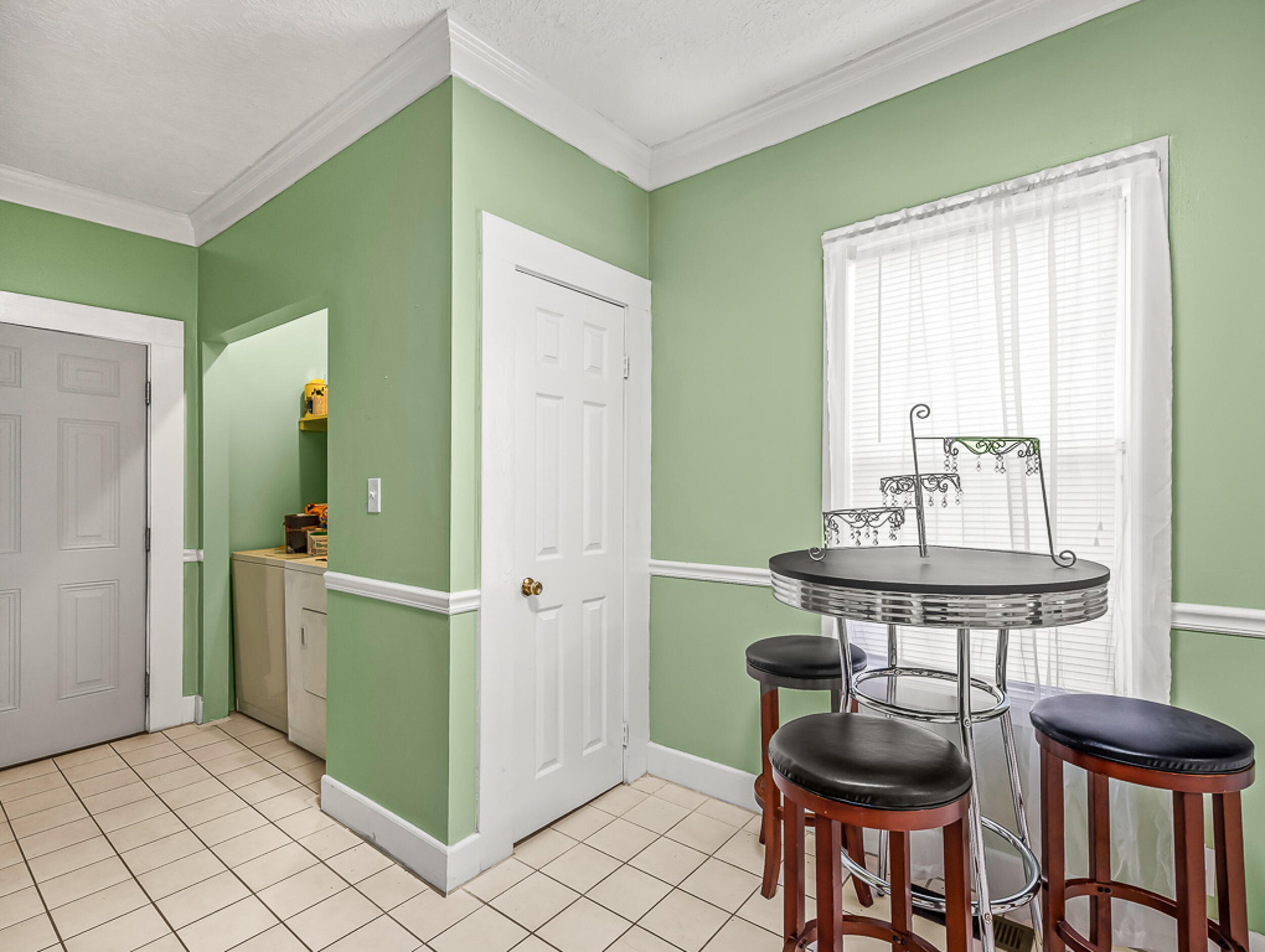 517 North Masonic Street Millen, GA 30442 - Photo 12 of 25 12_517nmasonicst-8