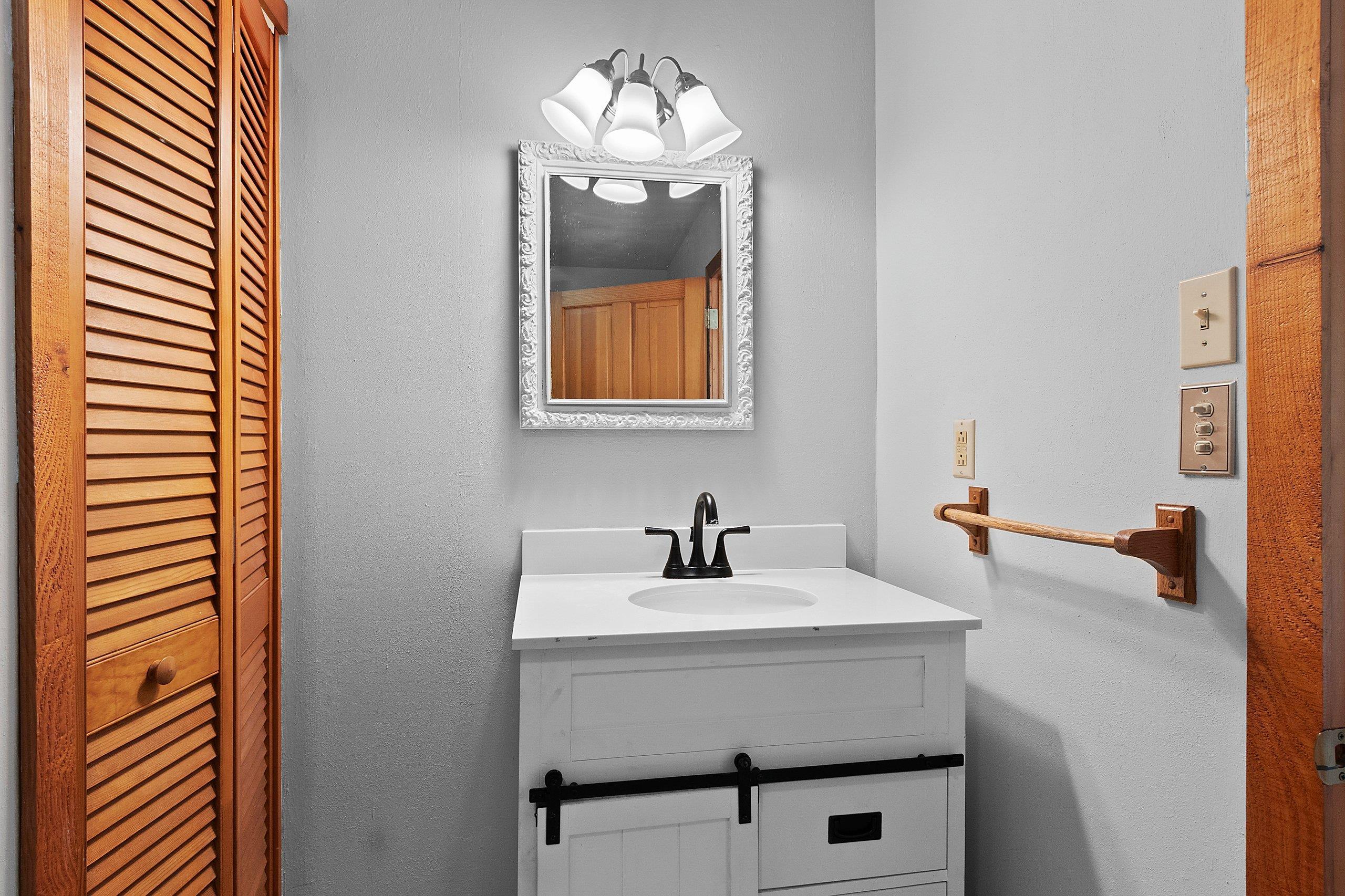 W11430 Riverside Road Marion, WI 54950 - Photo 22 of 52 Gallery Image 22