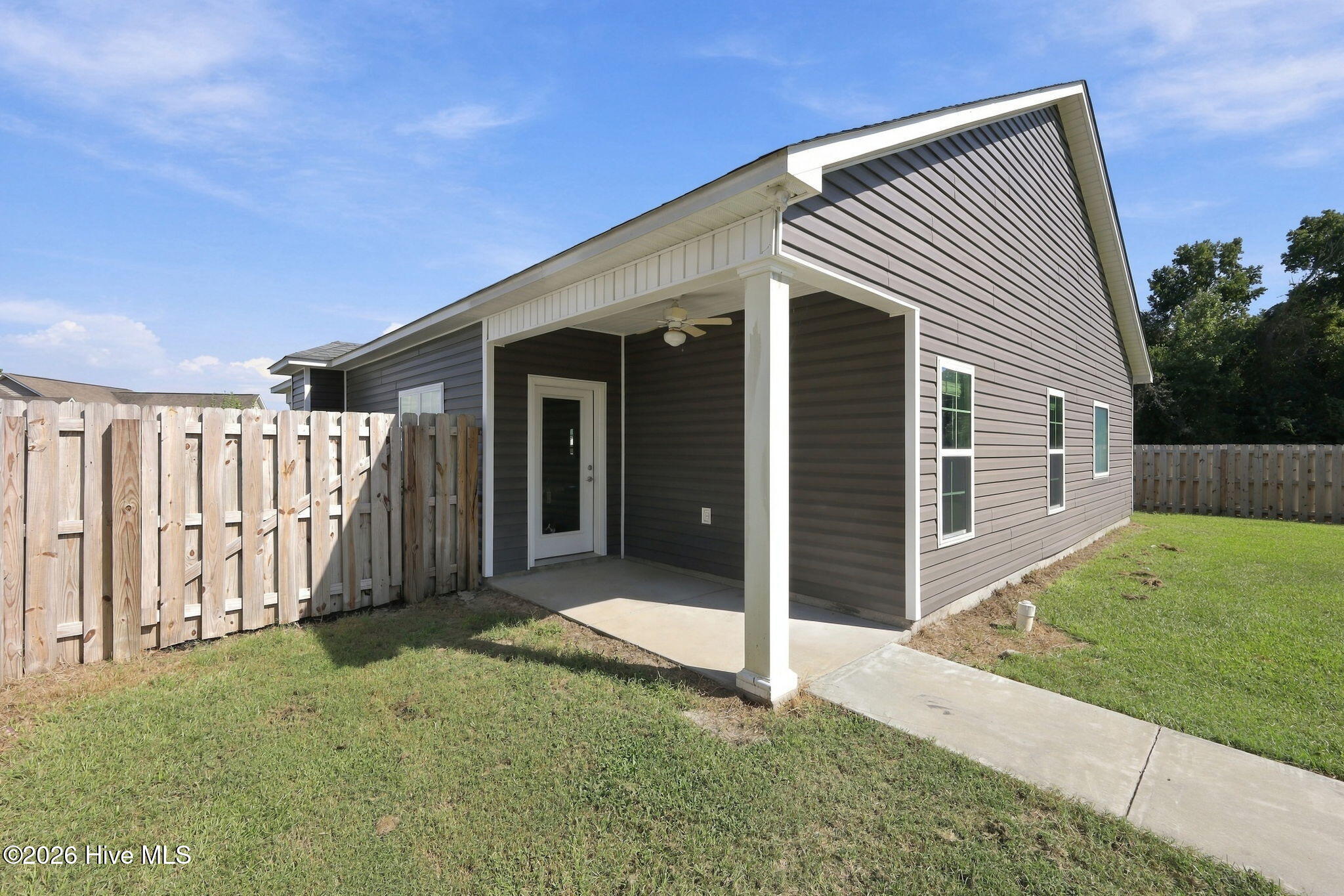 101 Jones Farm Road New Bern, NC 28560 - Photo 28 of 43 33-web-or-mls-0C0A4493_1