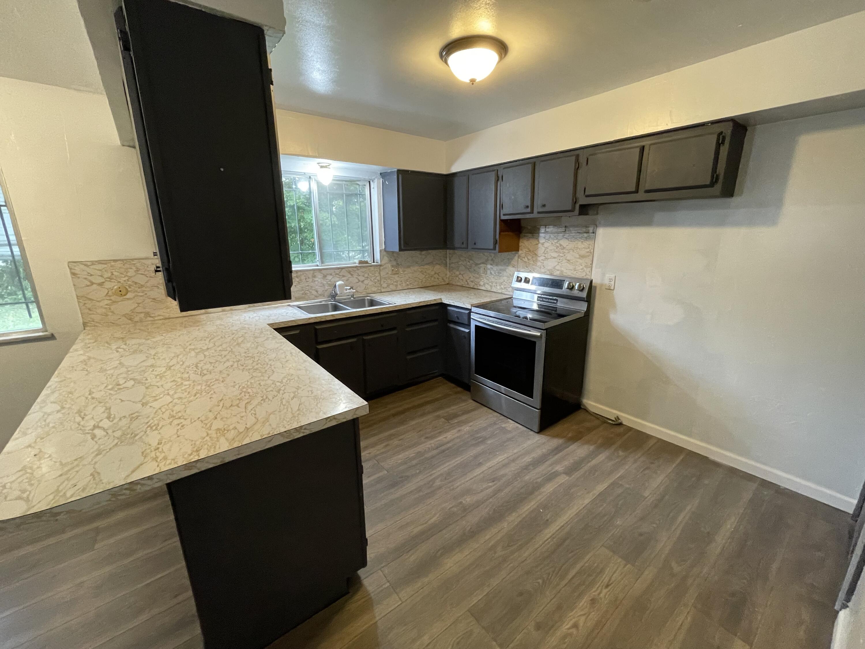 6907 Parkbelt Drive Flint, MI 48505 - Photo 10 of 11 IMG_7134