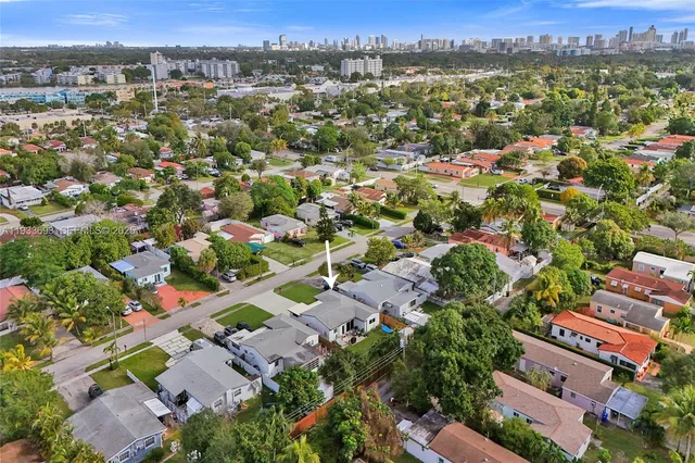 $660,000 | 1450 Northeast 180th Street, North Miami Beach, FL 33162