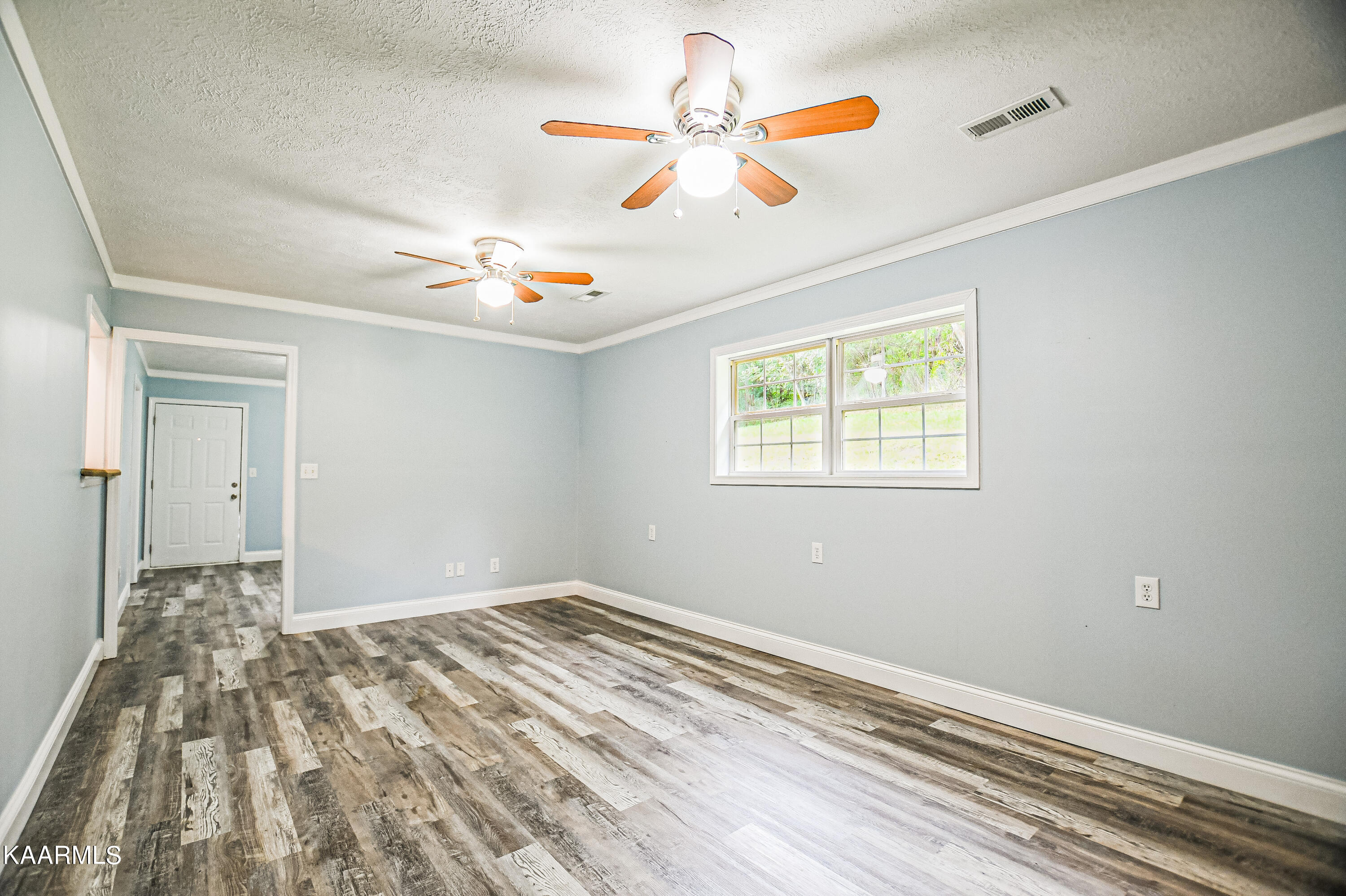 668 Ridge Road Caryville, TN 37714 - Photo 34 of 43 DSC_8878