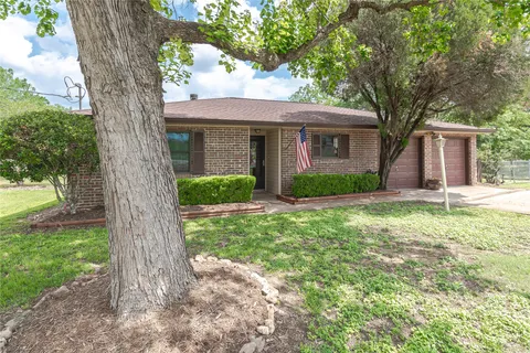 $325,000 | 12805 Bob Johnson Lane, Manchaca, TX 78652