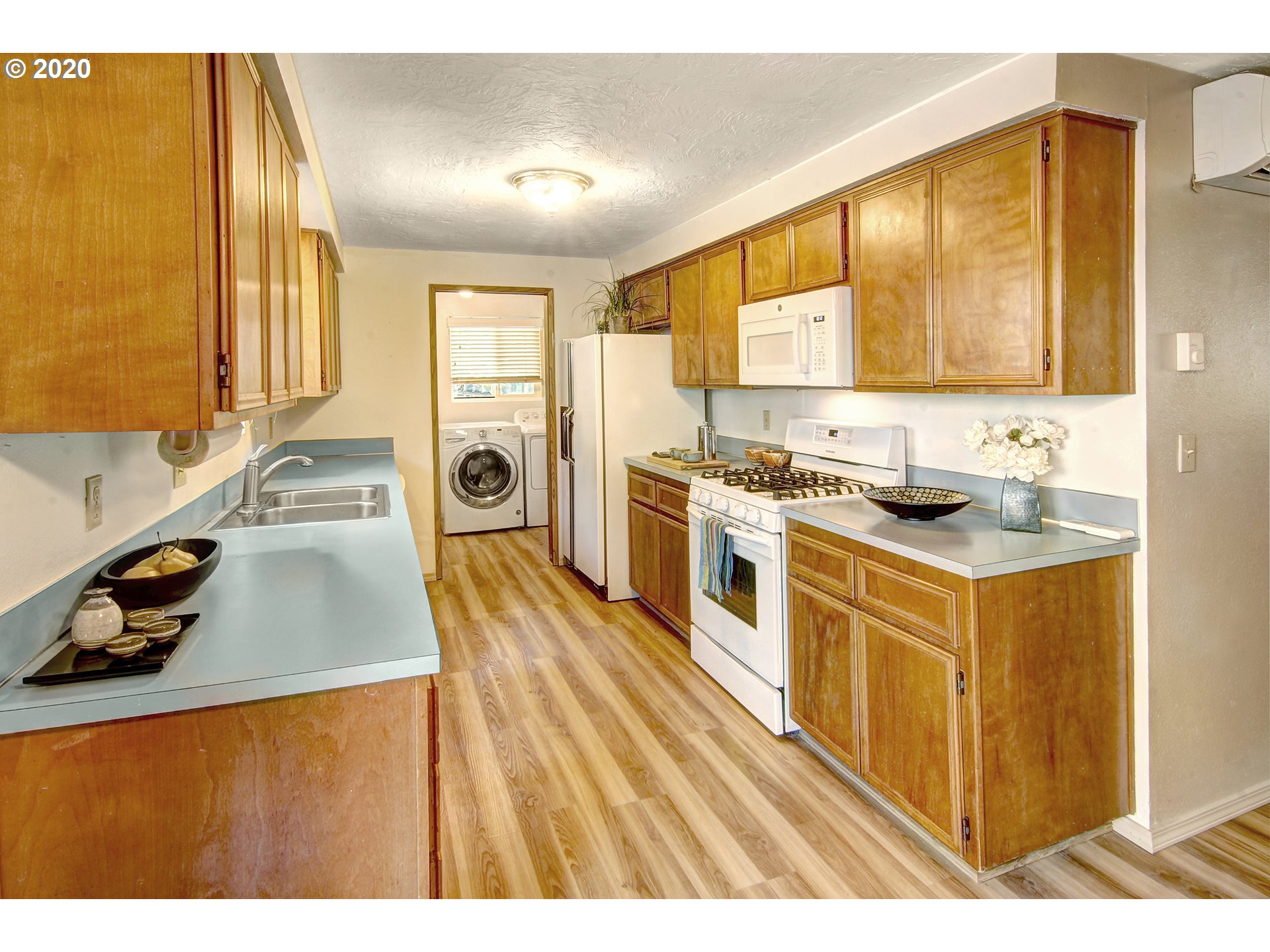 6870 D Street Springfield, OR 97478 - Photo 12 of 22