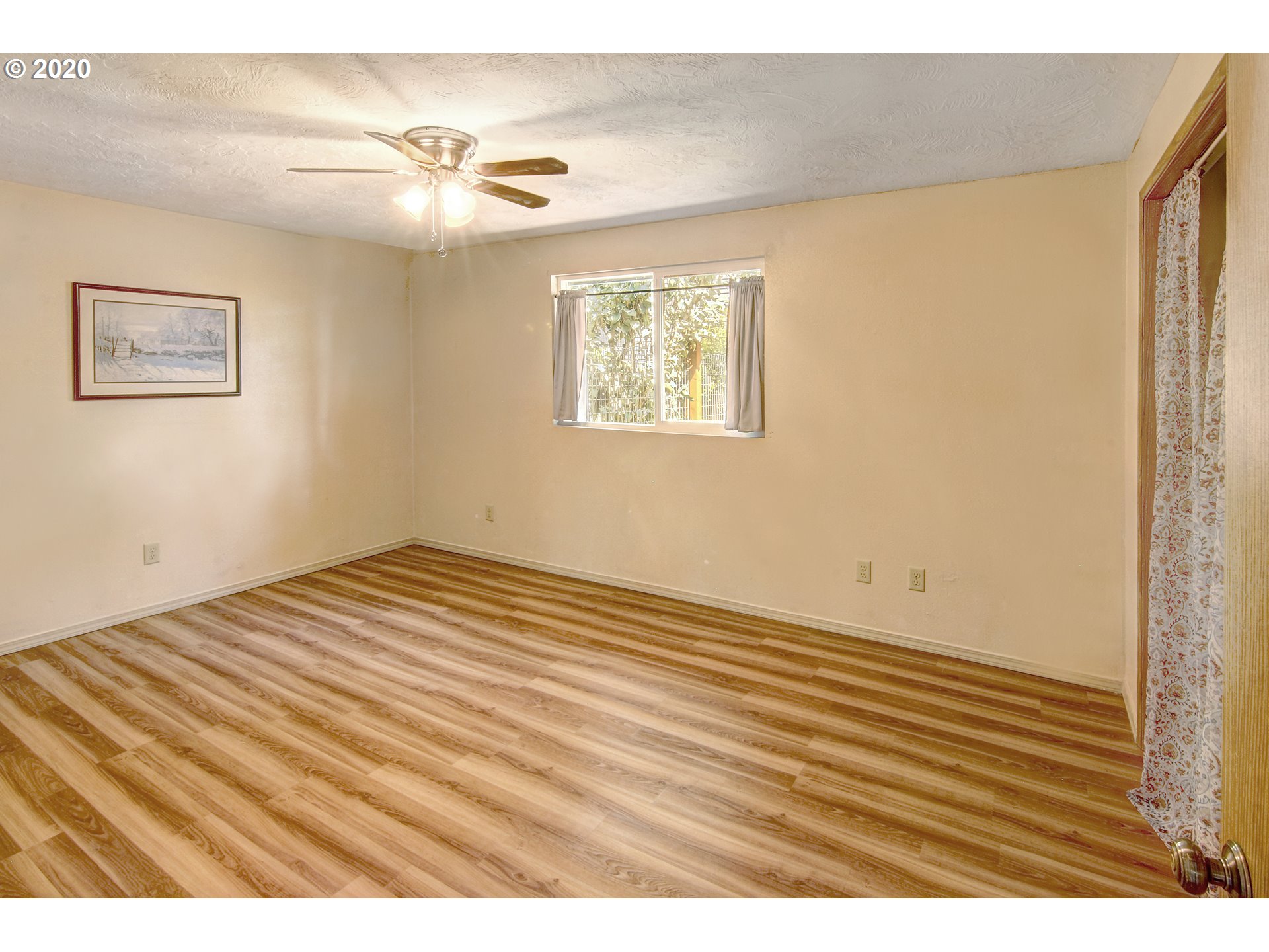 6870 D Street Springfield, OR 97478 - Photo 14 of 22