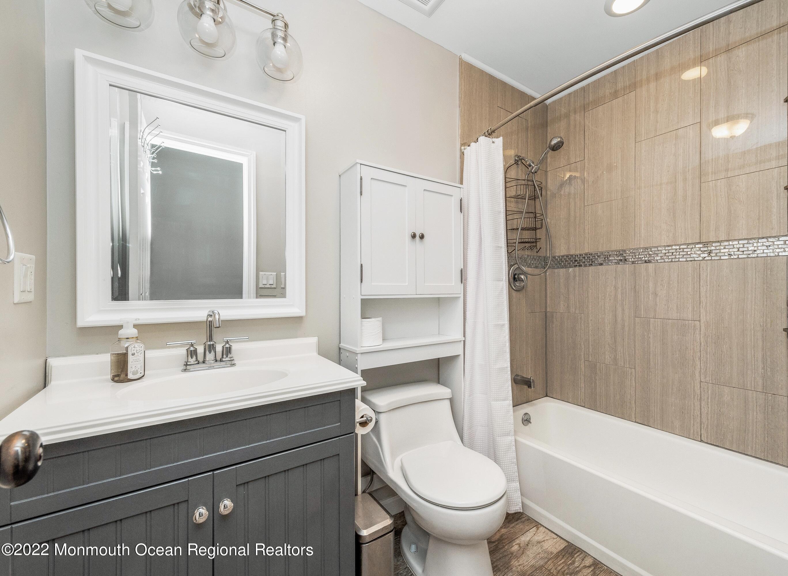 575 George Road Toms River, NJ 08753 - Photo 16 of 26 F1B1A526-7084-42F7-9229-A174297ADFD0