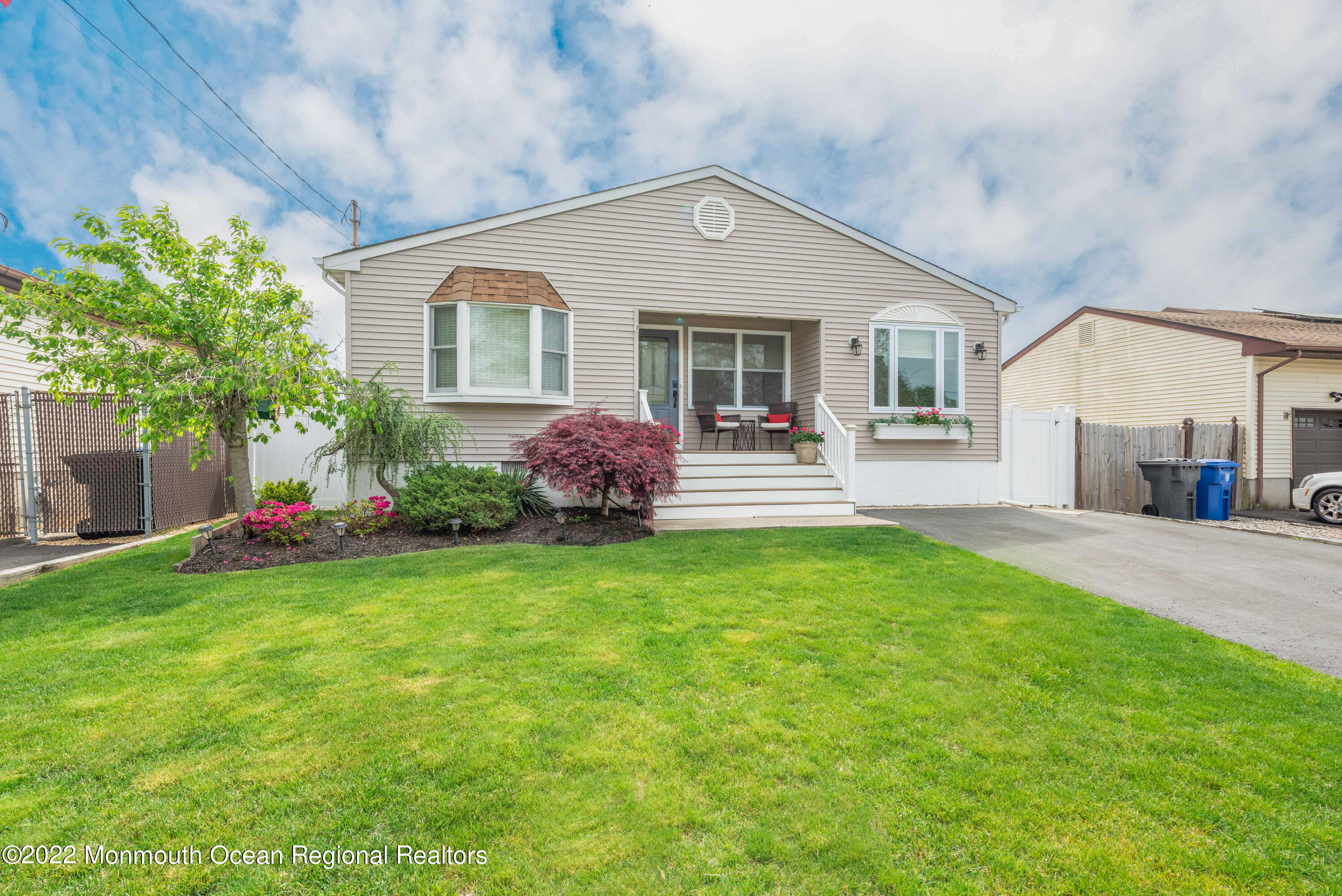 575 George Road Toms River, NJ 08753 - Photo 2 of 26 george2