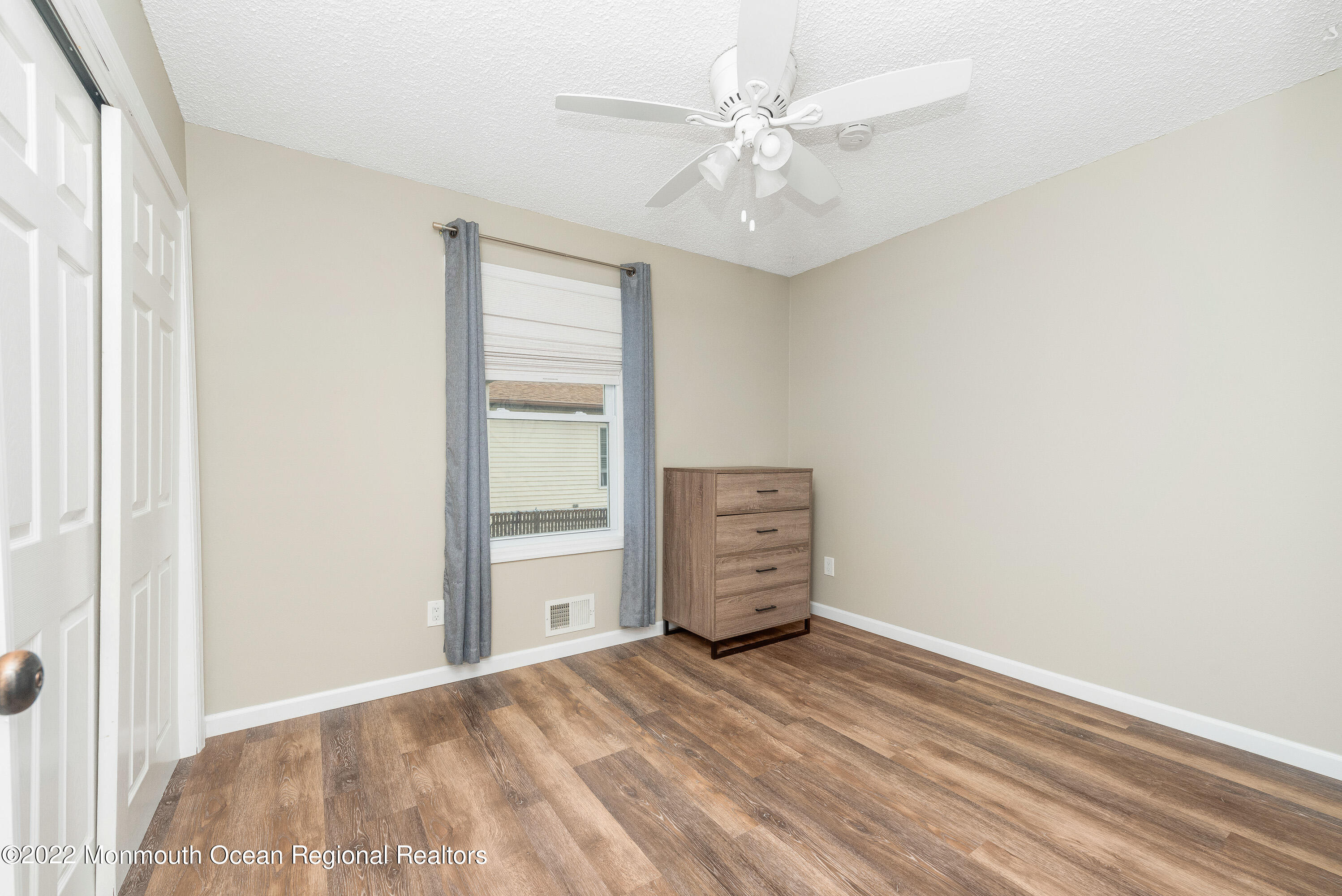 575 George Road Toms River, NJ 08753 - Photo 8 of 26 DSC_3945