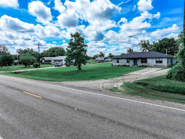 $497,000 | 803 Farm To Market 71 West, Sulphur Springs, TX 75482