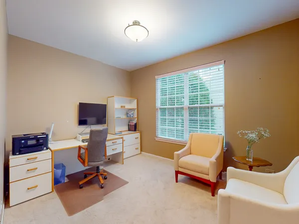 $550,000 | 2948 Adamson Drive, Geneva, IL 60134