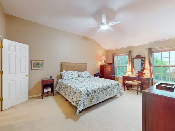 $550,000 | 2948 Adamson Drive, Geneva, IL 60134