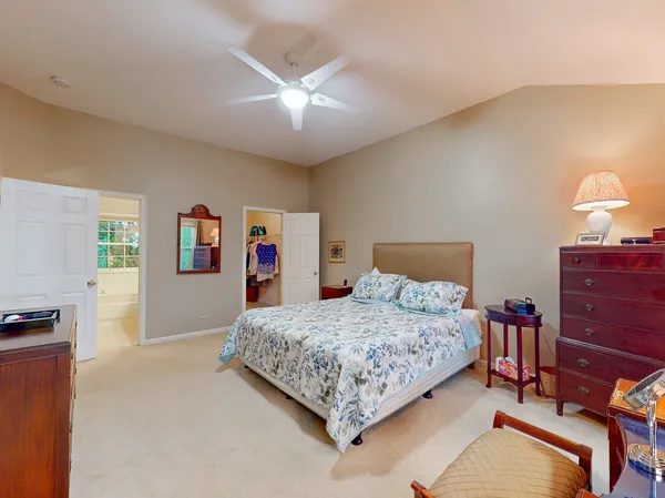 $550,000 | 2948 Adamson Drive, Geneva, IL 60134