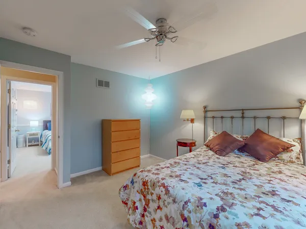 $550,000 | 2948 Adamson Drive, Geneva, IL 60134