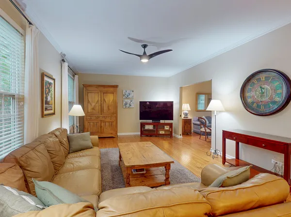 $550,000 | 2948 Adamson Drive, Geneva, IL 60134