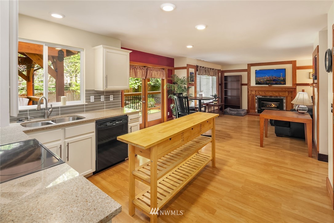 21326 Damson Road Bothell, WA 98021 - Photo 2 of 25
