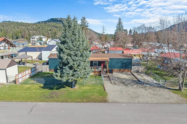 $295,000 | 112 Blackwell Street, Ione, WA 99139