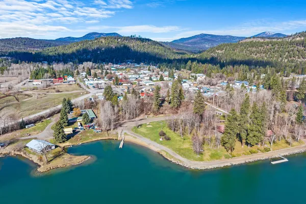 $295,000 | 112 Blackwell Street, Ione, WA 99139