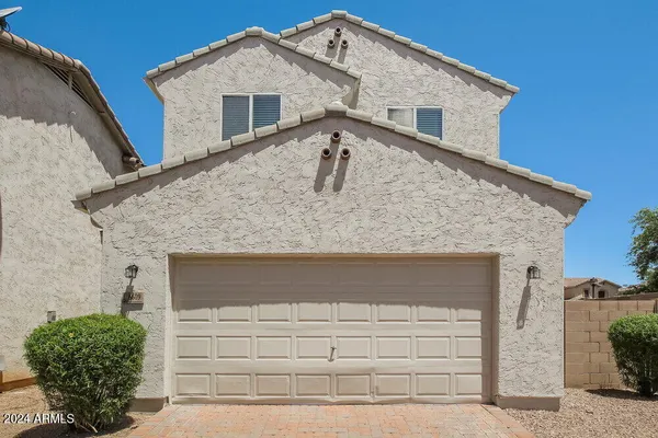 $1,890 | 6609 West Monroe Street, Phoenix, AZ 85043