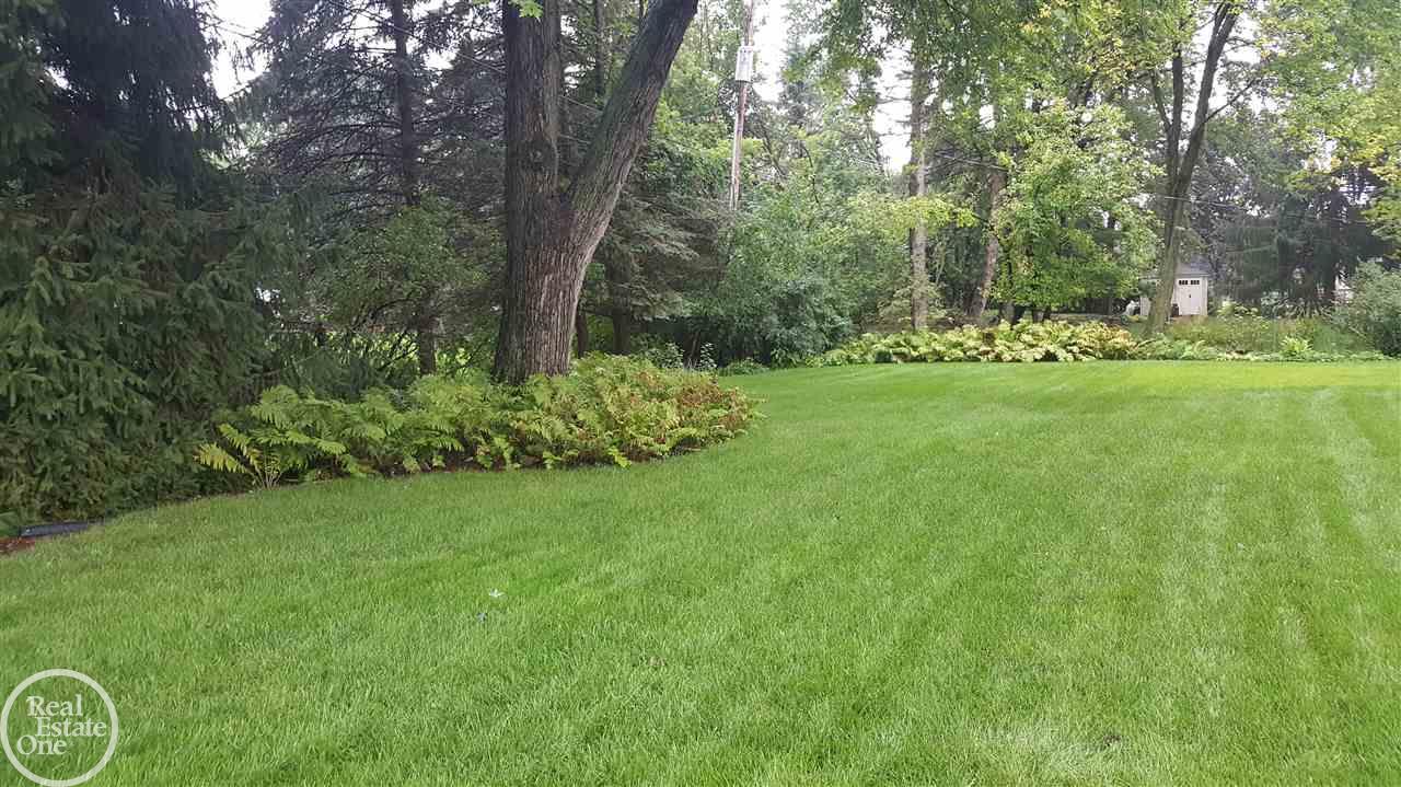 778 Leinster Road Rochester Hills, MI 48309 - Photo 10 of 33