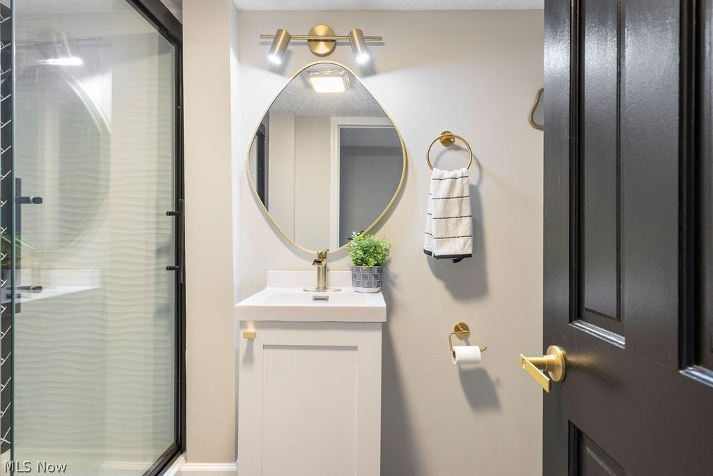 9620 David Road Garfield Heights, OH 44125 - Photo 25 of 36 Bathroom featuring vanity