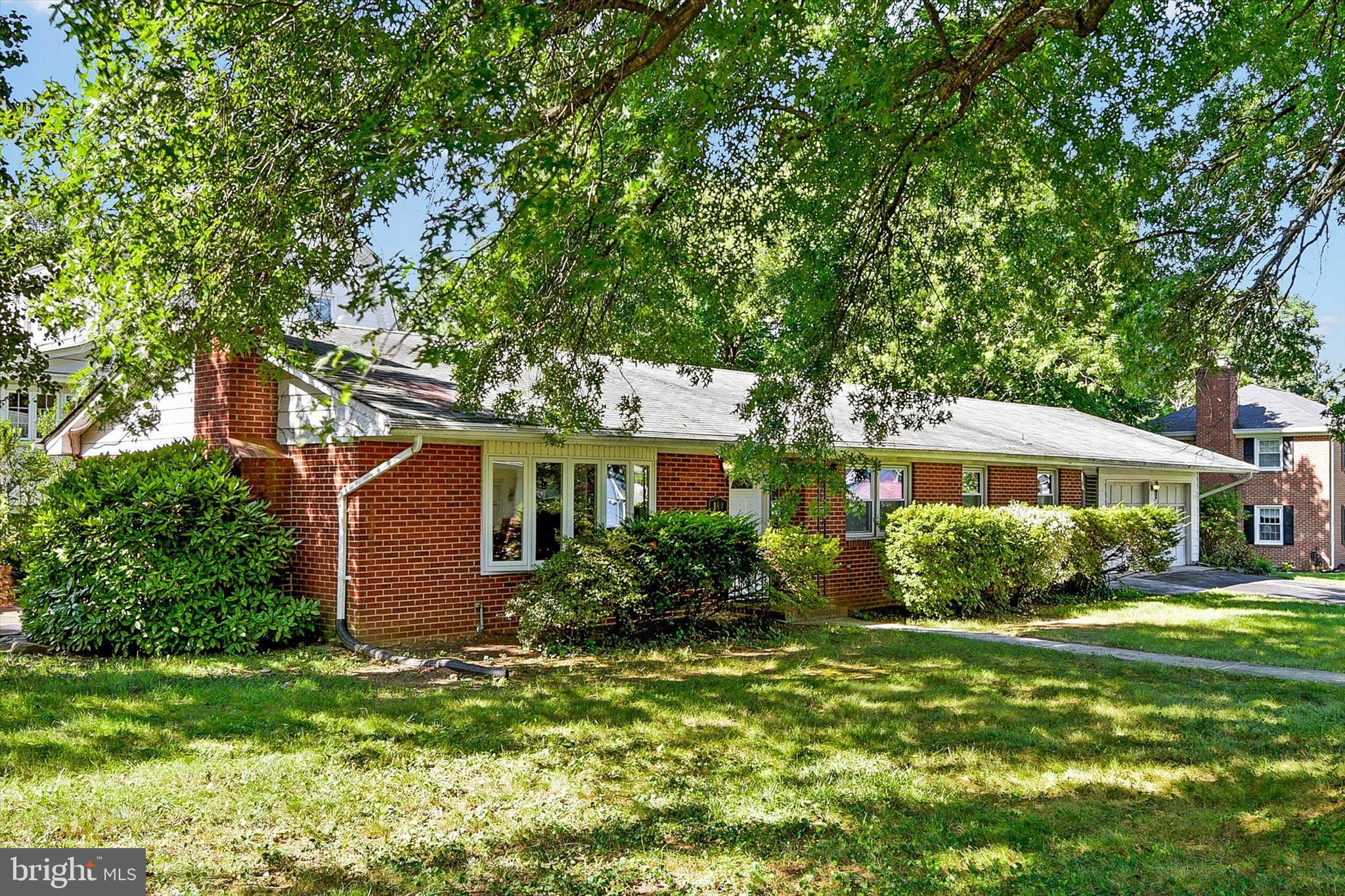 189 Hollen Road Baltimore, MD 21212 - Photo 2 of 26