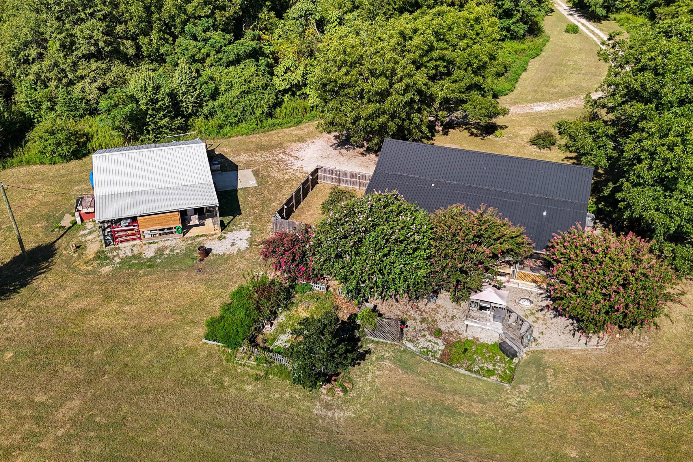 1049 Youngblood Road Trenton, SC 29847 - Photo 2 of 55 Gallery Image 2