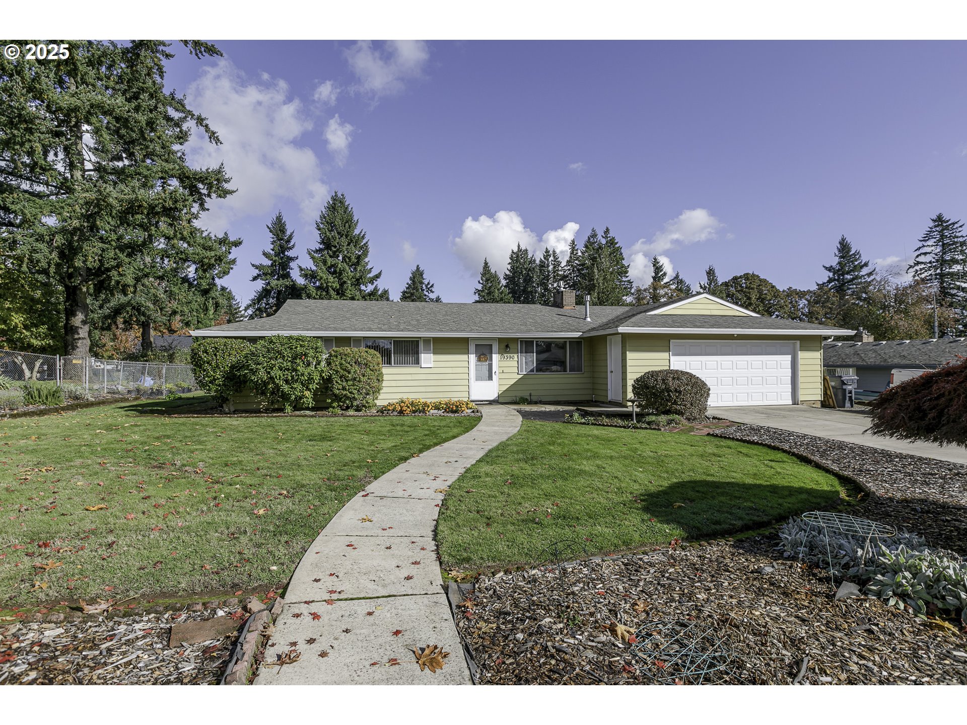 19390 South Meyers Road Oregon City, OR 97045 - Photo 1 of 42 Gallery Image 1