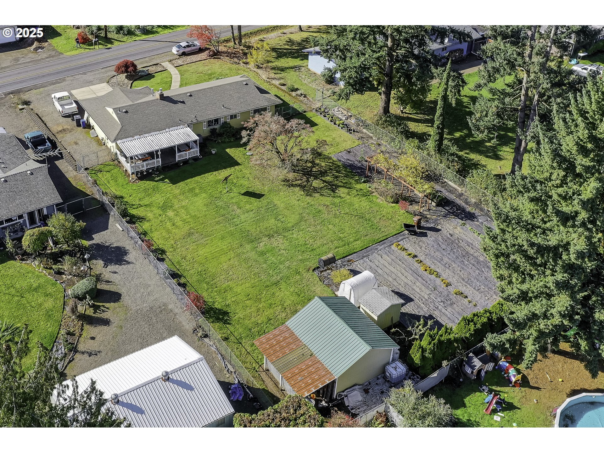 19390 South Meyers Road Oregon City, OR 97045 - Photo 3 of 42 Gallery Image 3