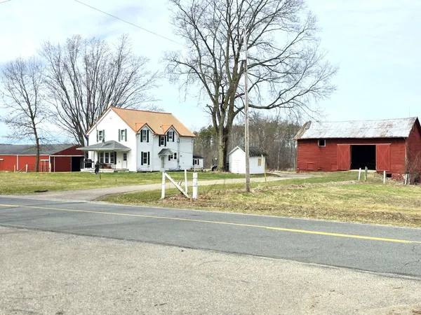 $490,000 | 12409 Bellevue Road, Battle Creek, MI 49014