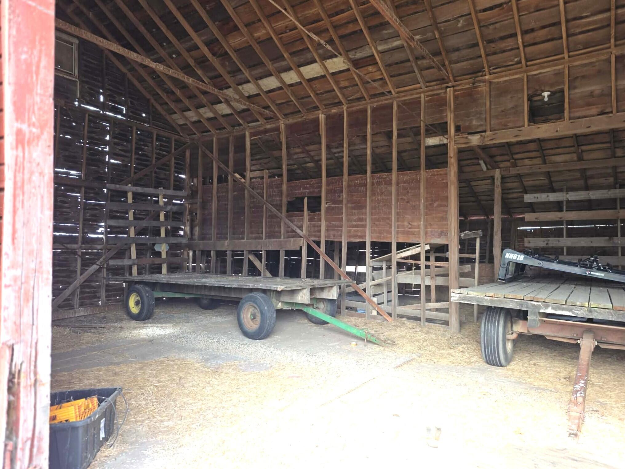 12409 Bellevue Road Battle Creek, MI 49014 - Photo 23 of 42 farm barn inside