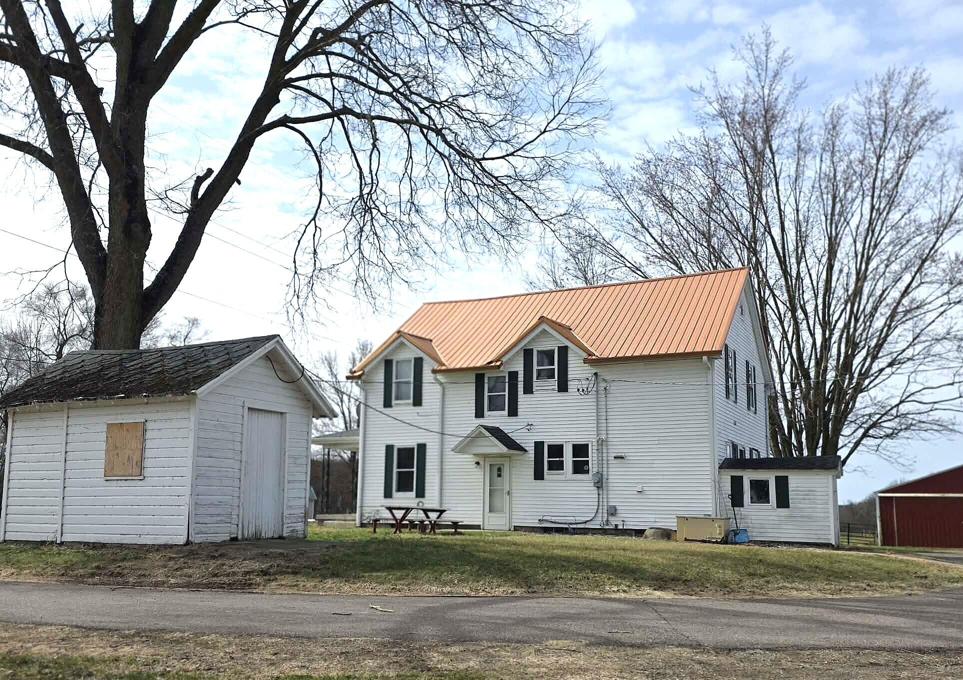 12409 Bellevue Road Battle Creek, MI 49014 - Photo 3 of 42 house