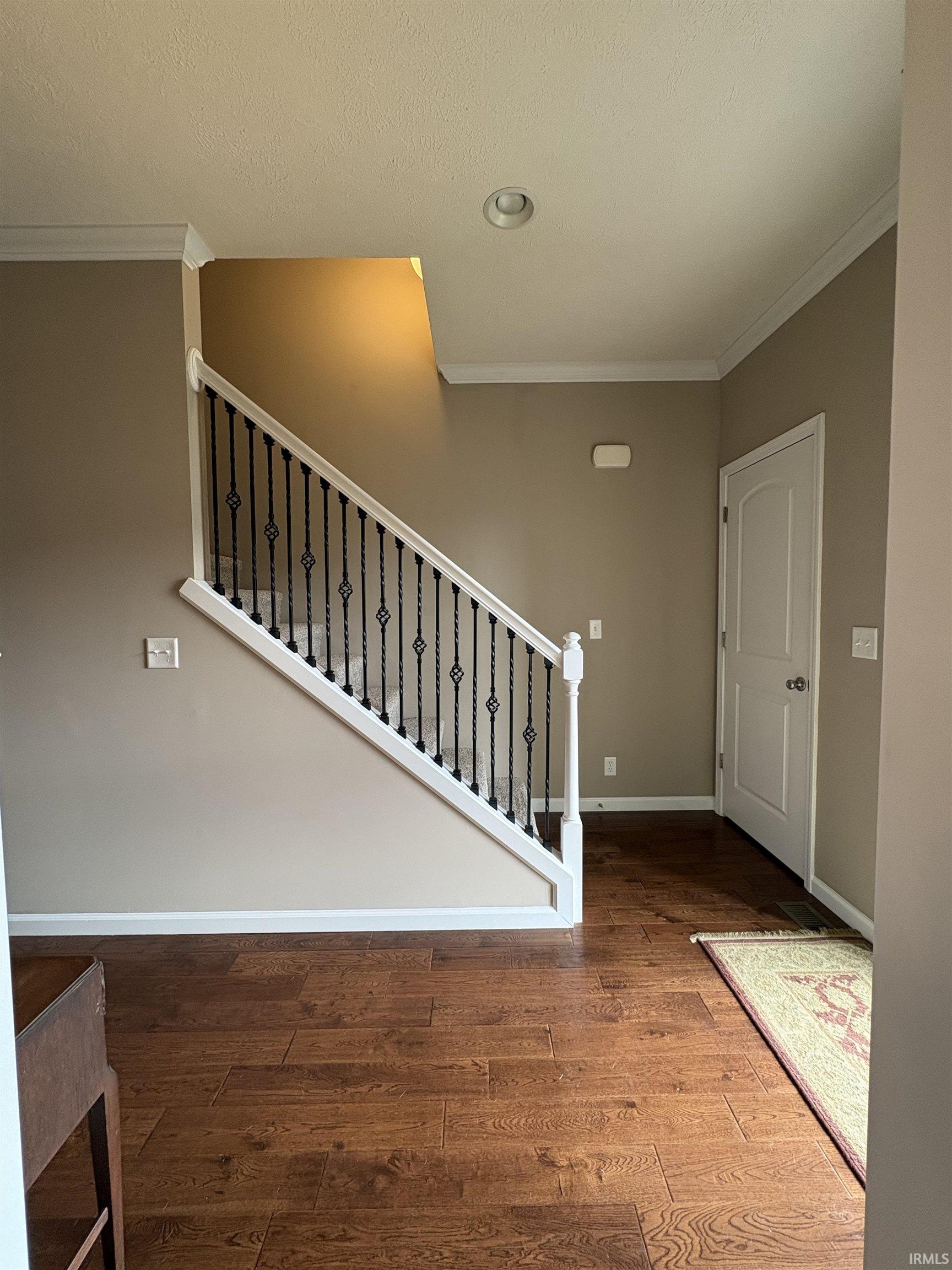 15343 Haiku Road Evansville, IN 47725 - Photo 3 of 35