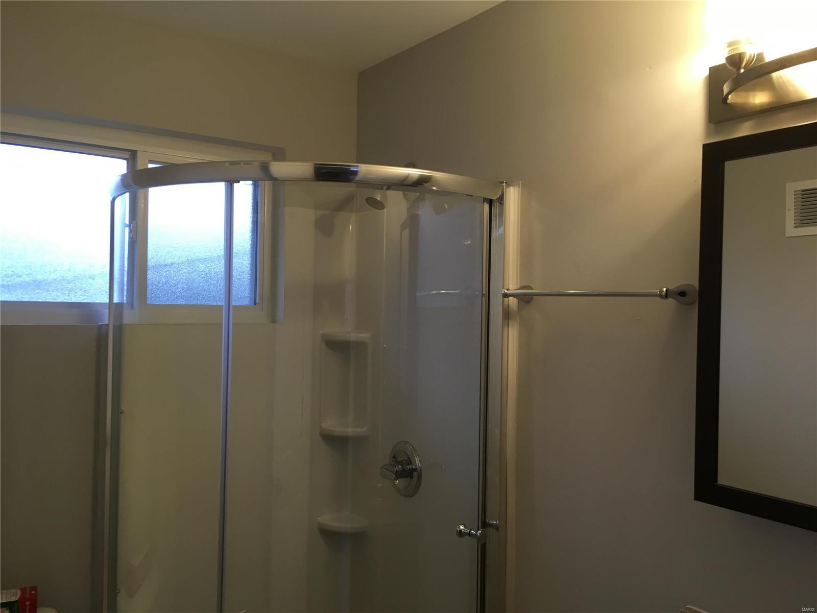 8000 Mathilda Avenue St. Louis, MO 63123 - Photo 15 of 32 Gallery Image 15